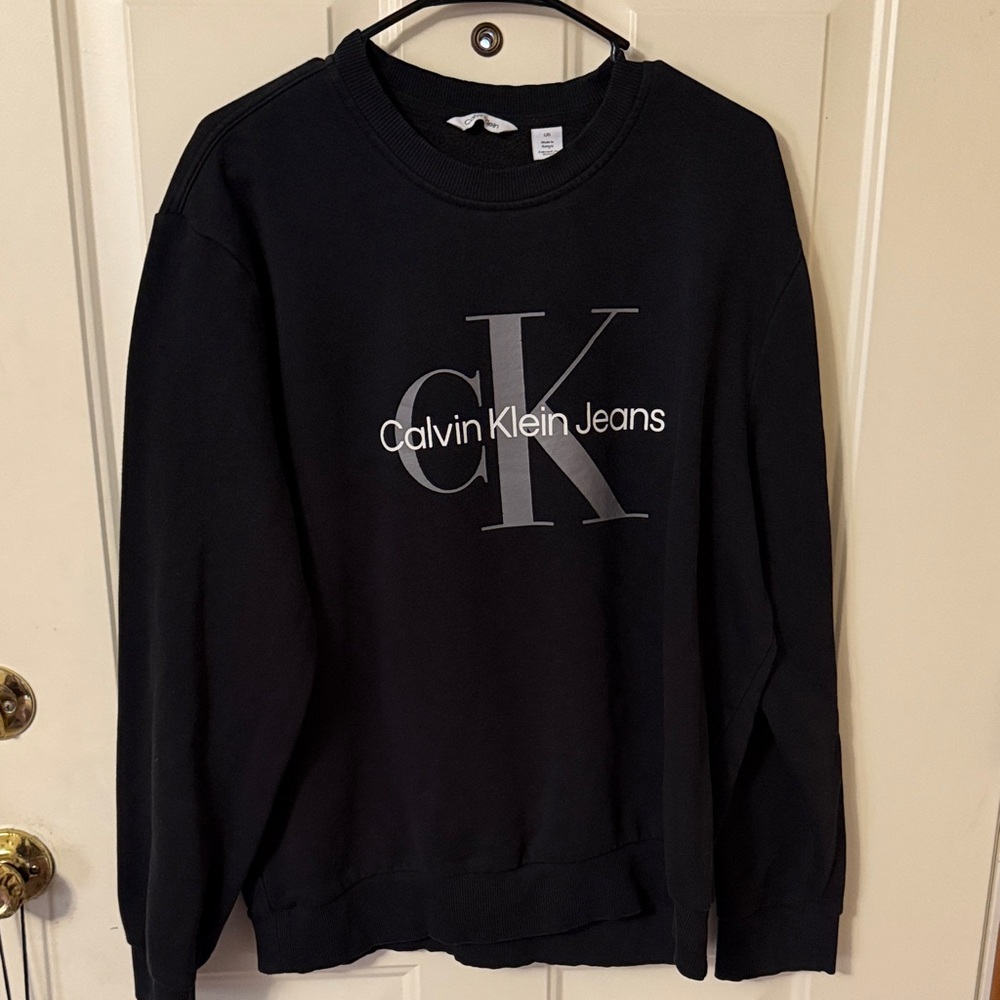 Calvin Klein Black Crewneck Sweater for Men